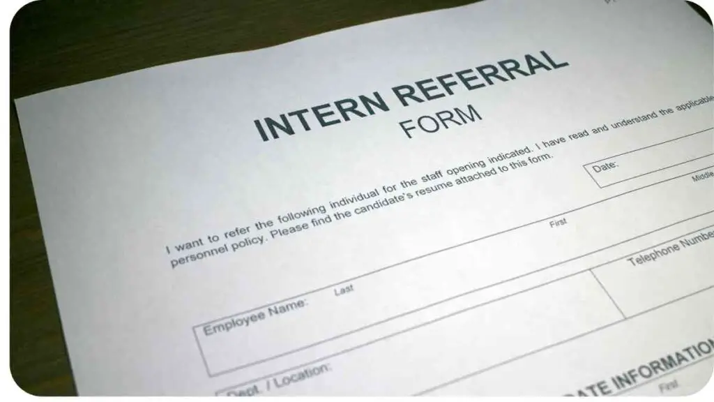 what is an intern referral form?